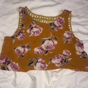 Valija yellow flowery crop top